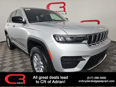 New 2025 Jeep Grand Cherokee Laredo w/ Luxury Tech Group I