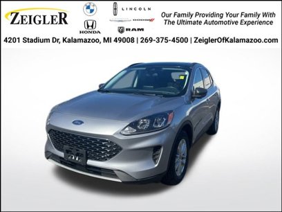 Used 2022 Ford Escape SE w/ Convenience Package