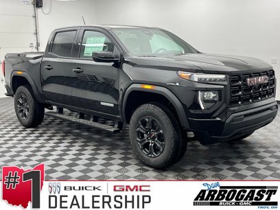 New 2025 GMC Canyon Elevation w/ Technology Package