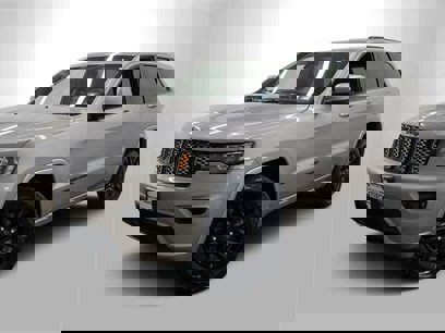 Used 2019 Jeep Grand Cherokee Altitude