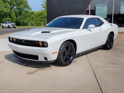 Used 2015 Dodge Challenger SXT w/ Driver Convenience Group