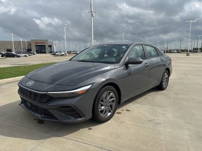 Used 2024 Hyundai Elantra SEL