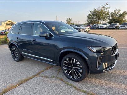 New 2026 Volvo XC90 B6 Plus w/ Protection Package Premier