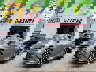 New 2025 Toyota Camry XLE