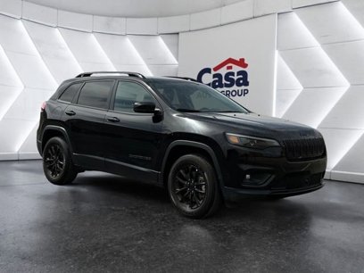 Used 2023 Jeep Cherokee Altitude Lux