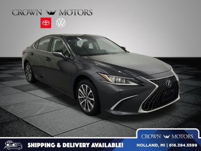 Used 2022 Lexus ES 300h