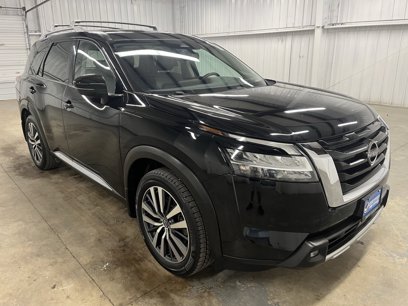 Used 2022 Nissan Pathfinder Platinum