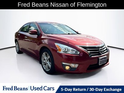 Used 2013 Nissan Altima 2.5 SV w/ Navigation Pkg