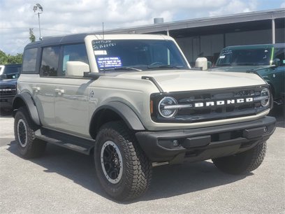 New 2025 Ford Bronco Outer Banks