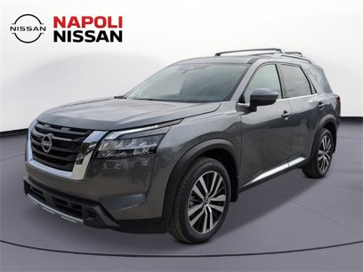 New 2025 Nissan Pathfinder Platinum w/ Cargo Package