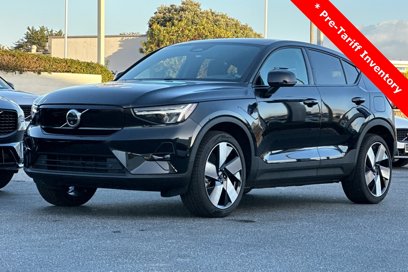 New 2024 Volvo C40 Recharge Plus w/ Climate Package