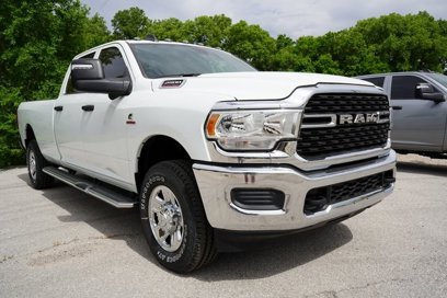 New 2024 RAM 2500 Tradesman w/ Towing Technology Group