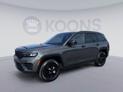 Used 2024 Jeep Grand Cherokee Altitude