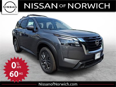 New 2025 Nissan Pathfinder SV w/ SV Premium Package