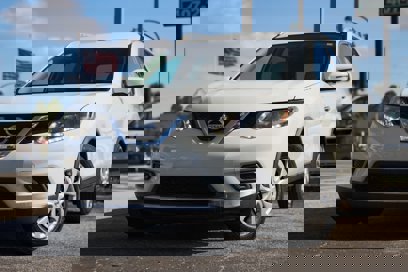 Used 2016 Nissan Rogue S w/ Appearance Package