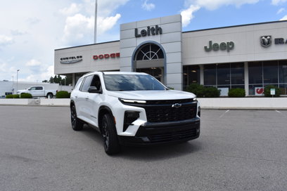 Used 2025 Chevrolet Traverse RS