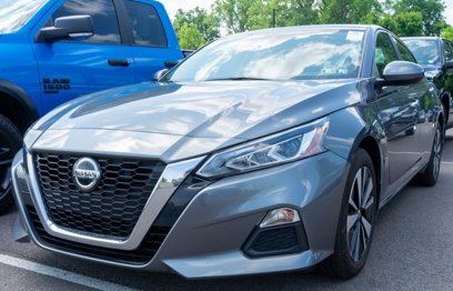 Used 2021 Nissan Altima 2.5 SV