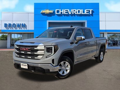 New 2024 GMC Sierra 1500 SLE