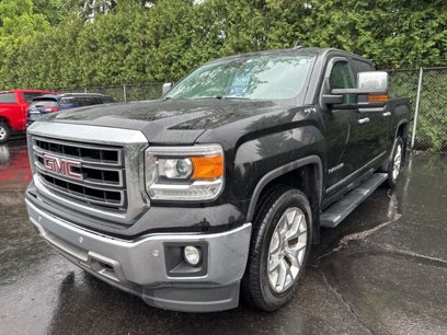 Used 2015 GMC Sierra 1500 SLT w/ SLT Crew Cab Value Package