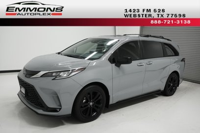 Used 2023 Toyota Sienna XSE