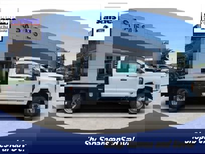 New 2024 Ford F350 XL w/ XL Chrome Package