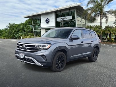 Used 2022 Volkswagen Atlas SE w/ Panoramic Sunroof Package