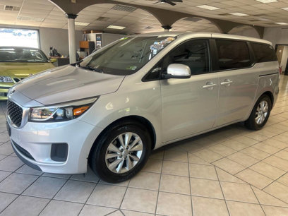 Used 2015 Kia Sedona L