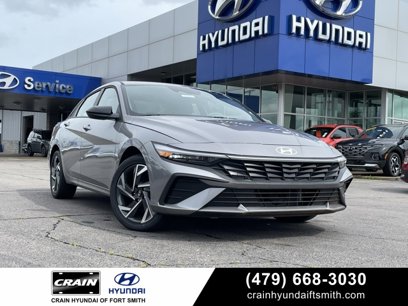 New 2025 Hyundai Elantra SEL