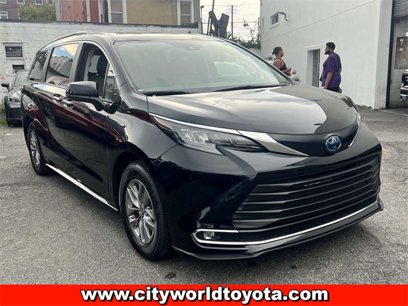 Used 2024 Toyota Sienna XLE