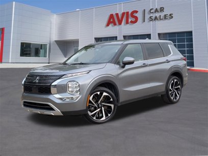 Used 2024 Mitsubishi Outlander SE