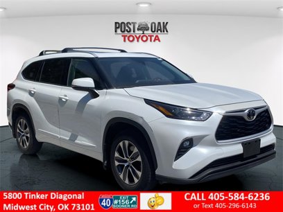 Used 2022 Toyota Highlander XLE