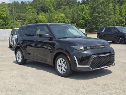 New 2025 Kia Soul LX