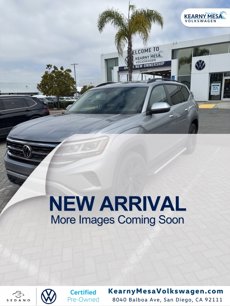 Used 2022 Volkswagen Atlas SE w/ Black Wheel Package