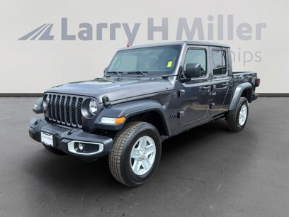 Used 2023 Jeep Gladiator Sport