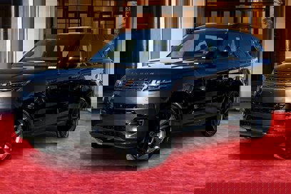 New 2025 Land Rover Range Rover Sport SE