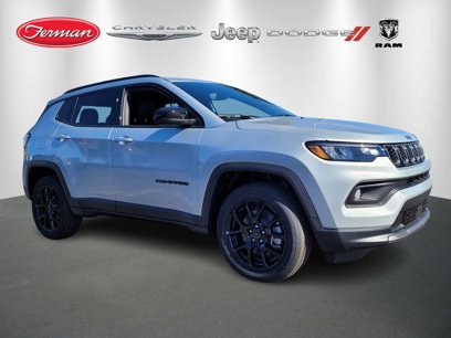 New 2025 Jeep Compass Latitude w/ Convenience Group