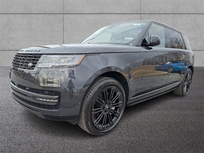 New 2025 Land Rover Range Rover Long Wheelbase SE