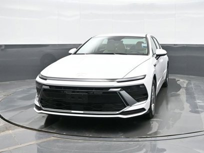 New 2025 Hyundai Sonata SE