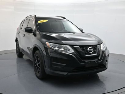 Used 2017 Nissan Rogue SV
