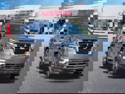 New 2025 Nissan Pathfinder S w/ Cargo Package
