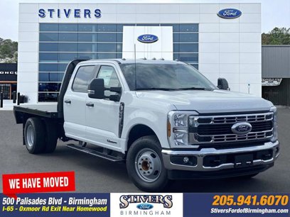 New 2025 Ford F350 XL w/ XL Chrome Package