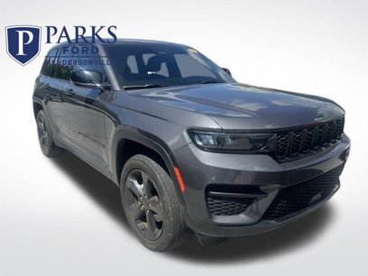 Used 2022 Jeep Grand Cherokee Altitude