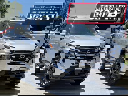 New 2025 Nissan Rogue SV