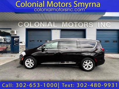 Used 2018 Chrysler Pacifica Touring-L w/ Advanced Safetytec Group