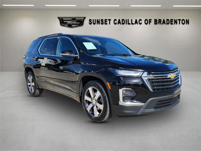 Used 2022 Chevrolet Traverse LT w/ LT Premium Package
