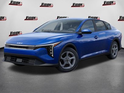 New 2025 Kia K4 LXS