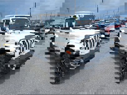 Used 2022 Jeep Gladiator Overland w/ Popular Equipment Package