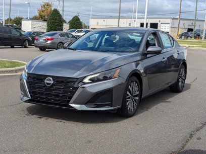 New 2025 Nissan Altima 2.5 SV w/ SV Premium Package