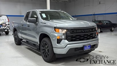 New 2025 Chevrolet Silverado 1500 Custom w/ Turbomax Blackout Package