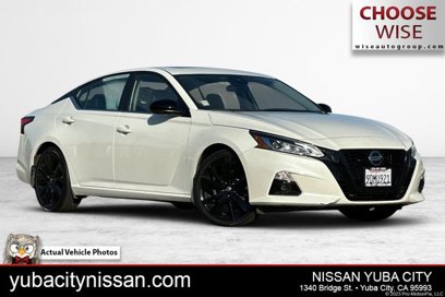 Used 2022 Nissan Altima 2.5 SR w/ Midnight Edition Package